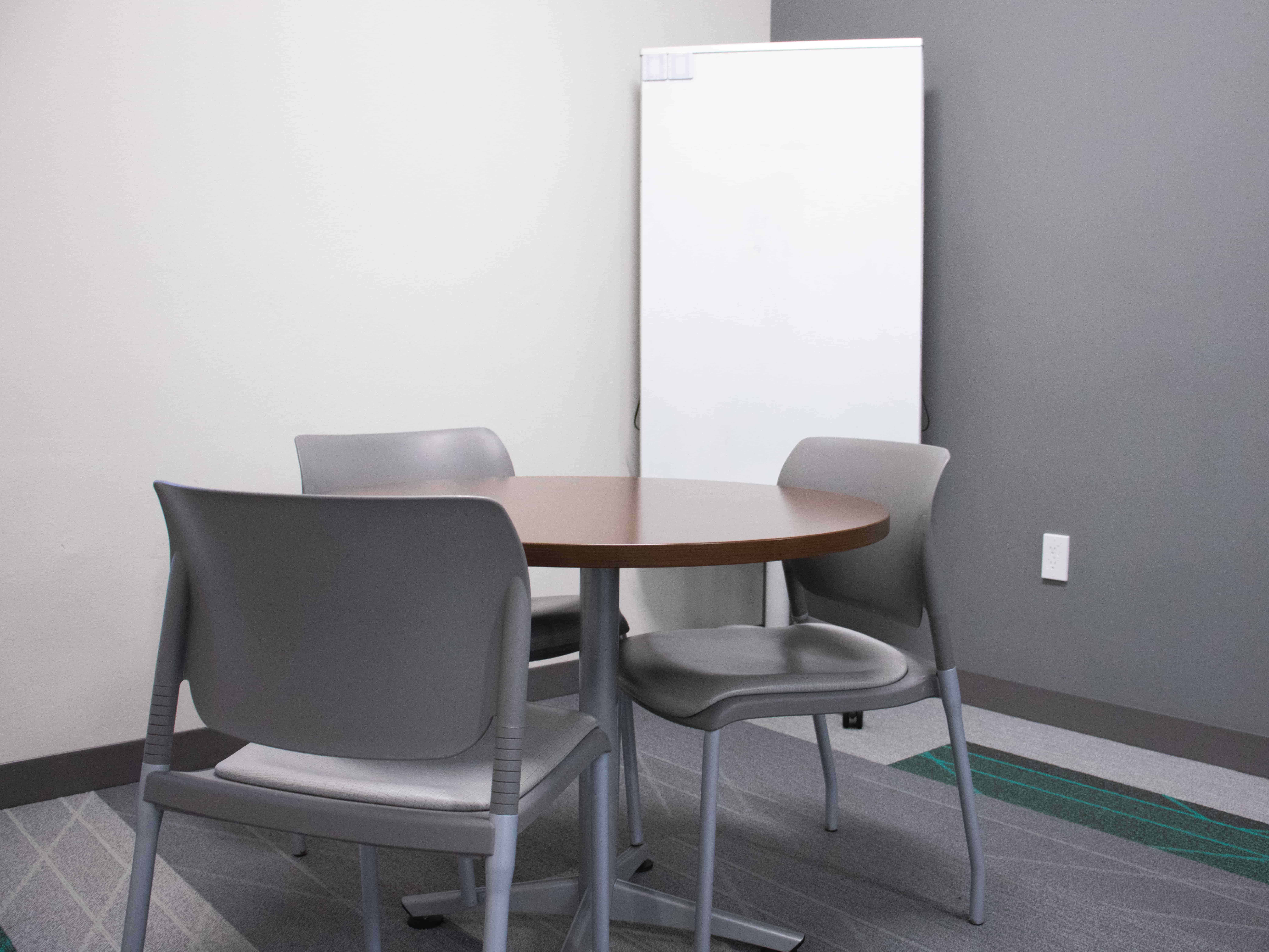 Nixa Large Study Room