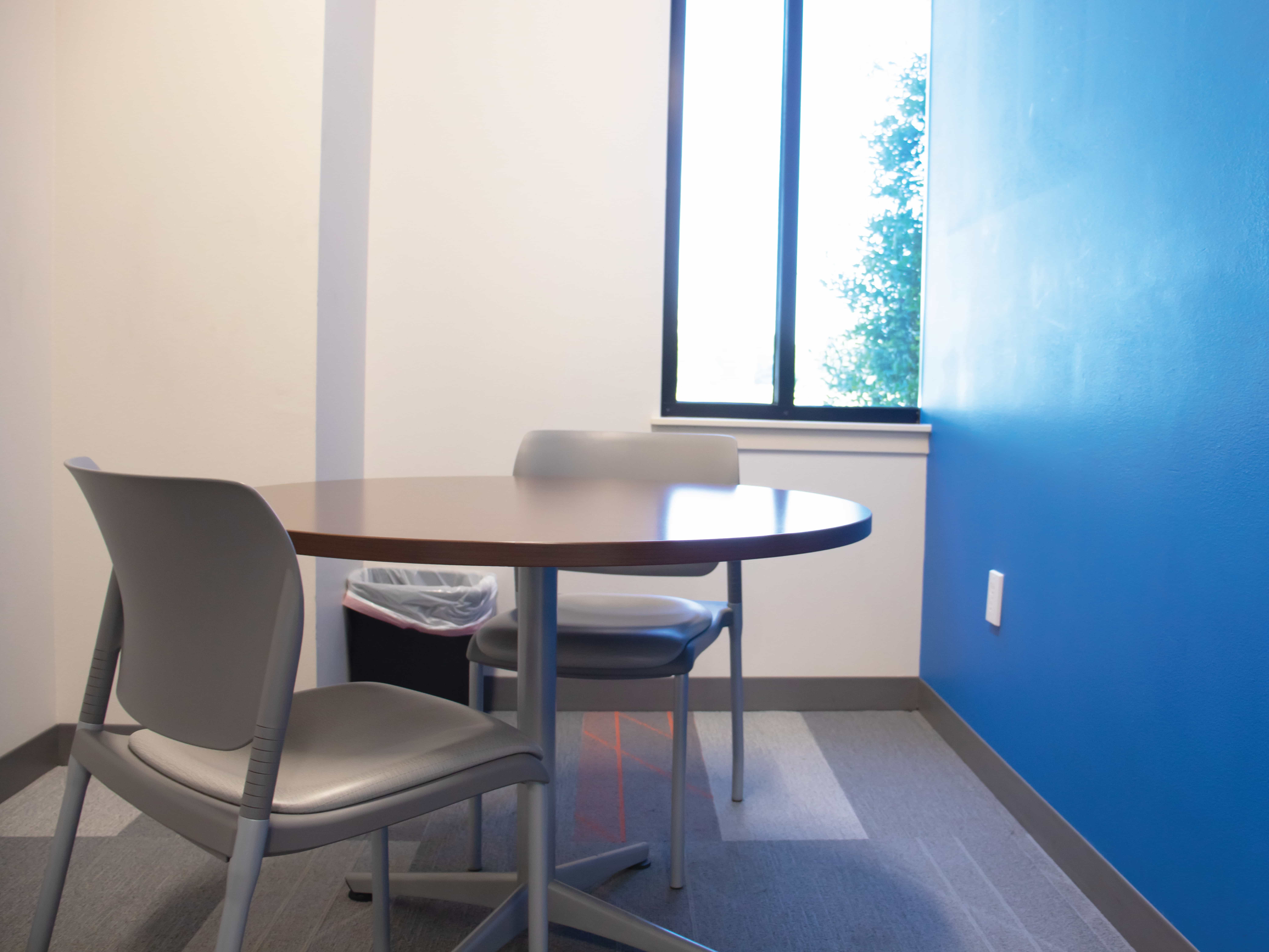 Nixa Small Study Room